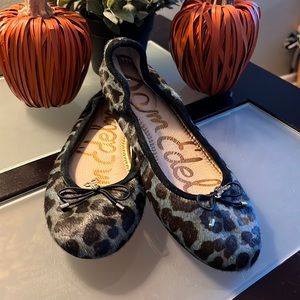 Sam Edelman animal print flat